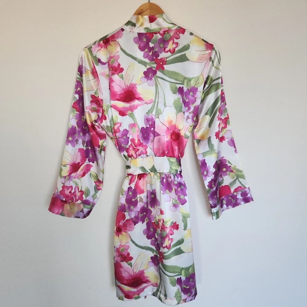 Morgan Taylor Floral Robe